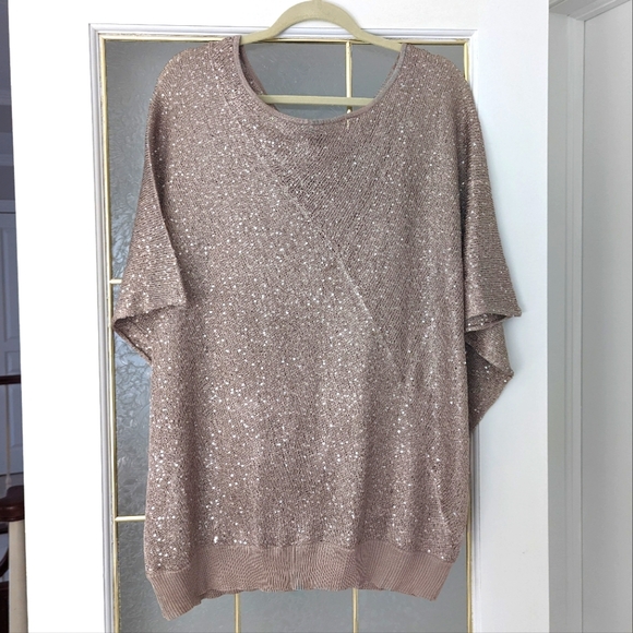 2X Champagne Sequin Top - Picture 1 of 6